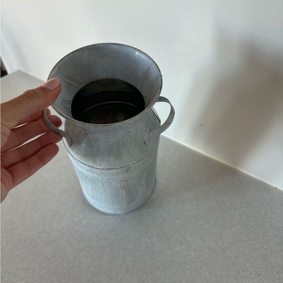 Flower Pot/House Decor Canister - Picture 3 of 4